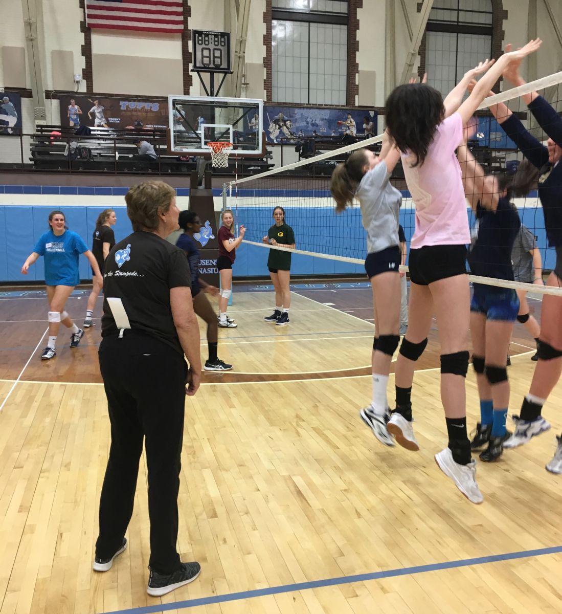 Jumbo Volleyball Clinics powered by Oasys Sports